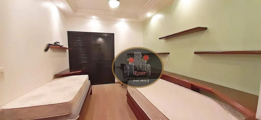 Apartamento, 3 quartos, 252 m² - Foto 11