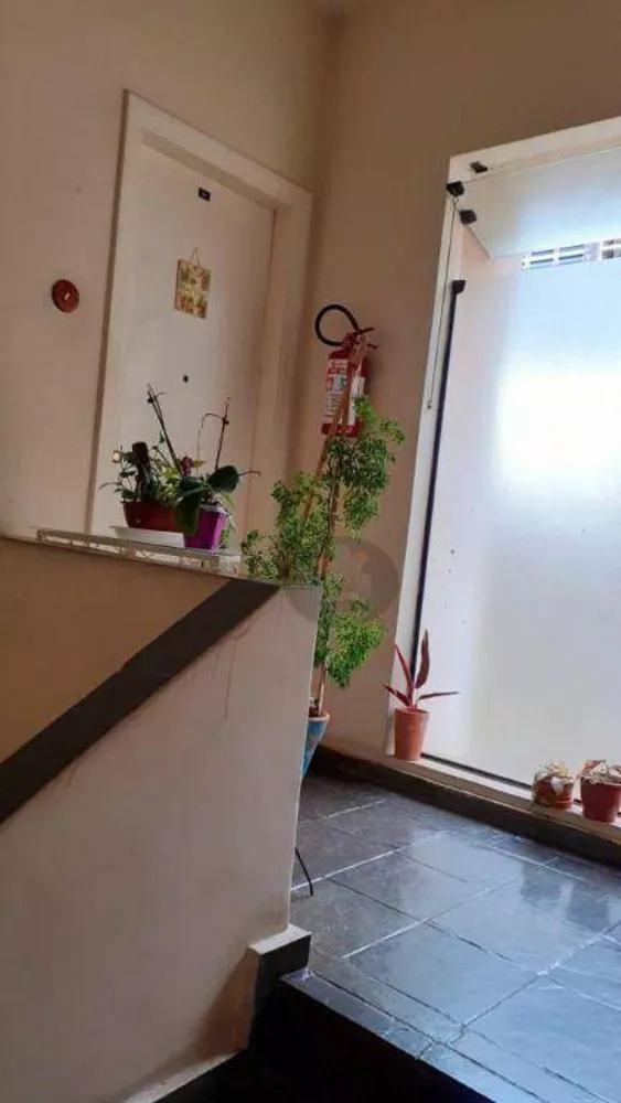 Apartamento à venda com 2 quartos, 60m² - Foto 3