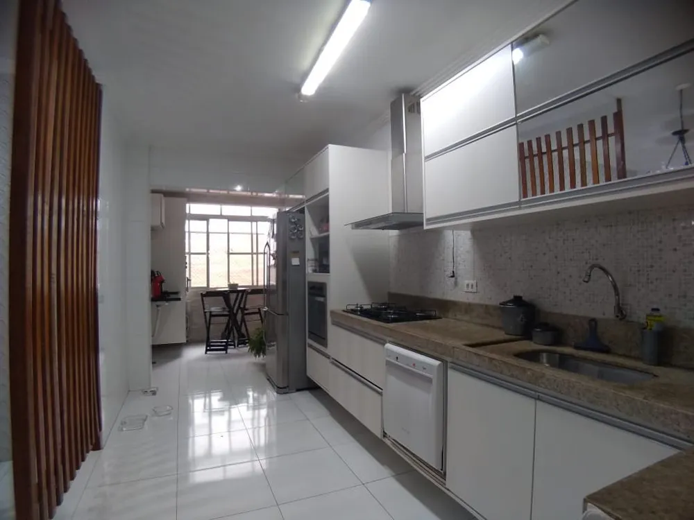 Apartamento, 3 quartos, 160 m² - Foto 2