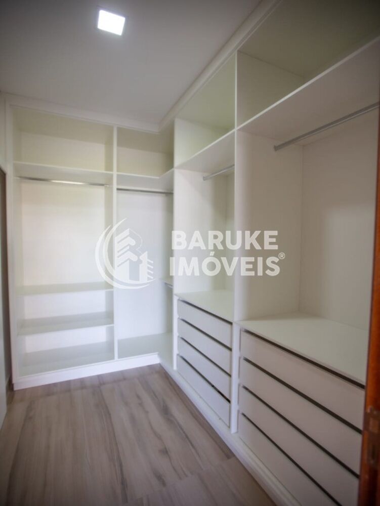 Casa de Condomínio à venda com 3 quartos, 232m² - Foto 5