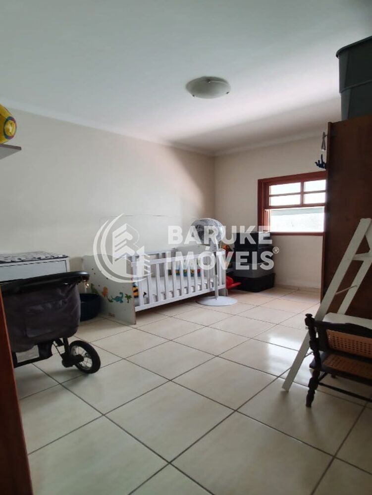 Casa à venda com 3 quartos, 162m² - Foto 8