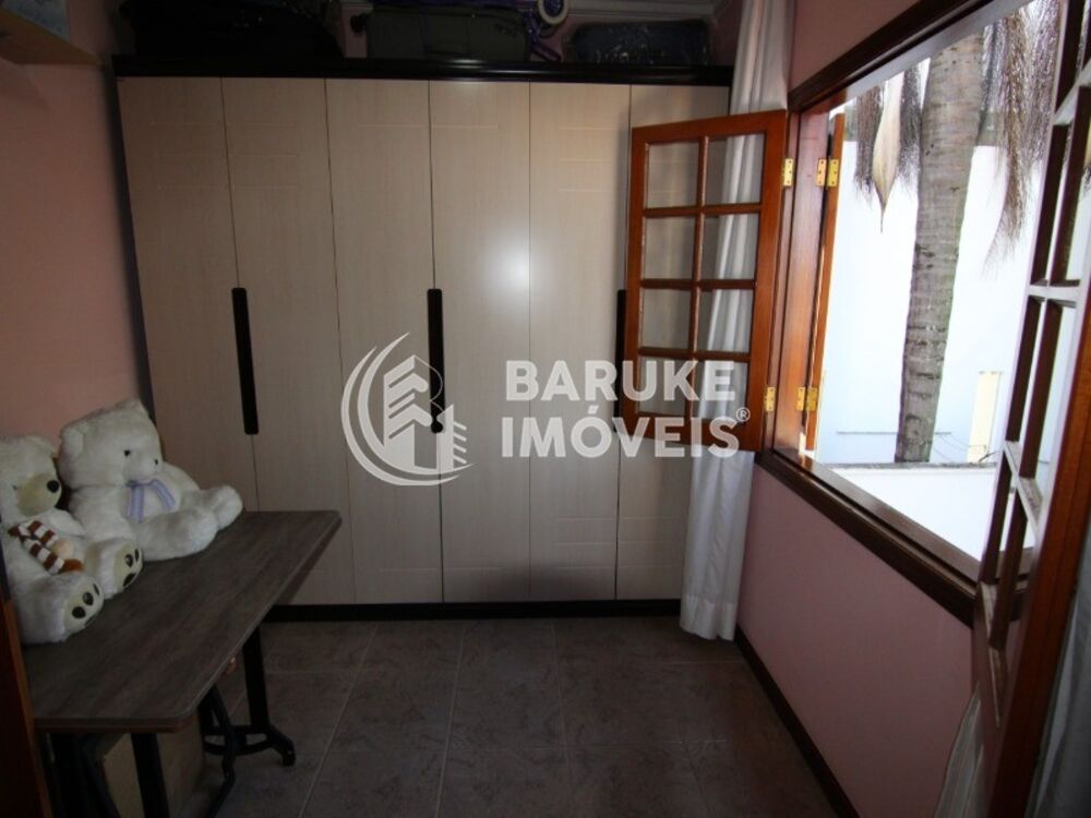 Casa, 4 quartos, 229 m² - Foto 5