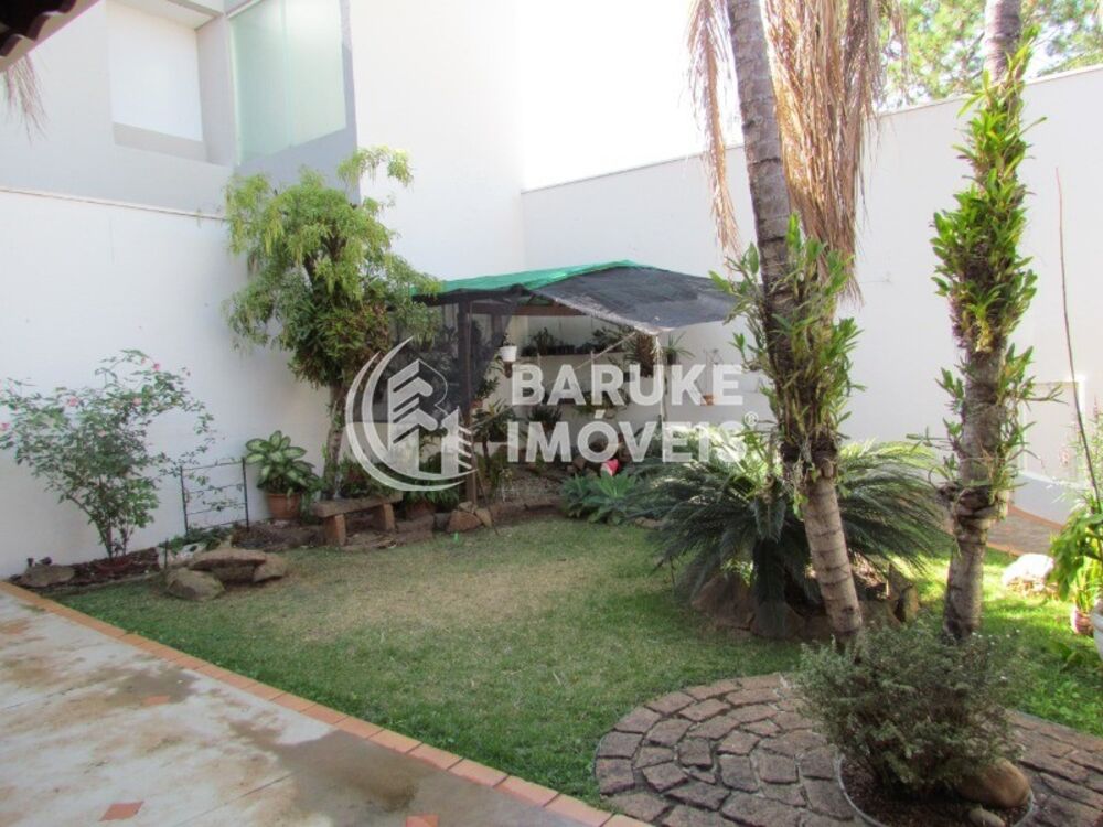 Casa, 4 quartos, 229 m² - Foto 12