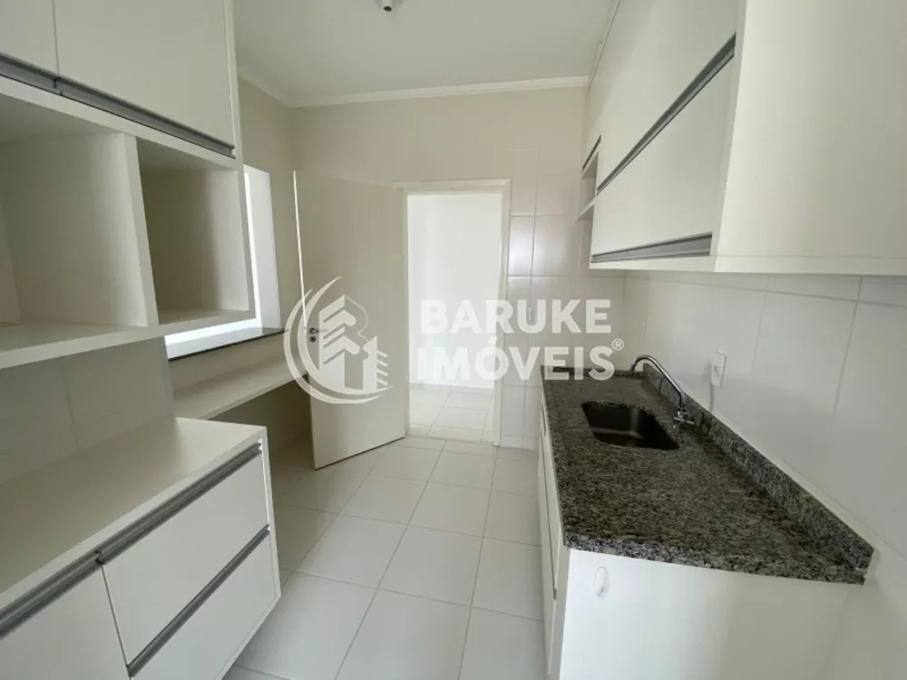 Apartamento para alugar com 2 quartos, 70m² - Foto 12