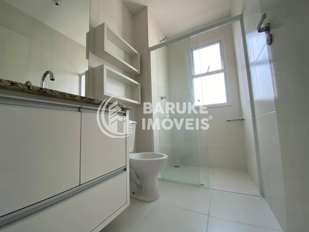 Apartamento para alugar com 2 quartos, 70m² - Foto 19