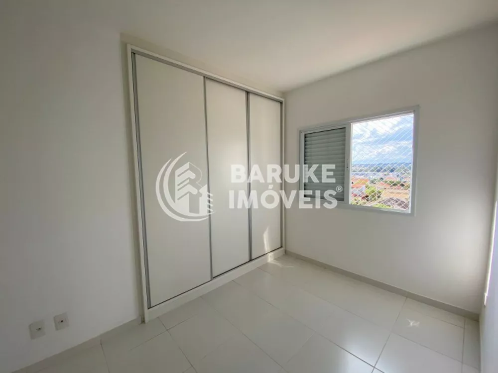 Apartamento para alugar com 2 quartos, 70m² - Foto 17