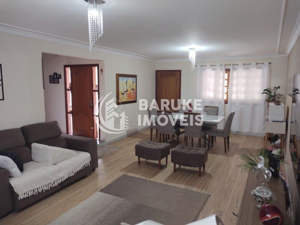 Casa, 3 quartos, 250 m² - Foto 2