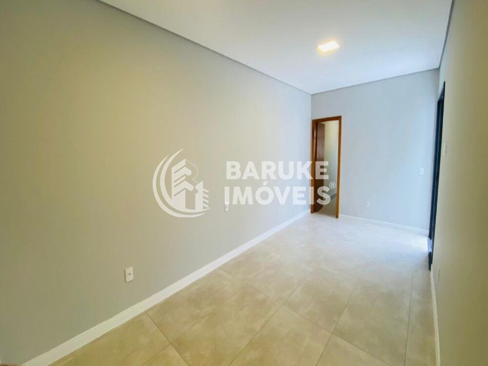 Casa de Condomínio à venda com 3 quartos, 182m² - Foto 1
