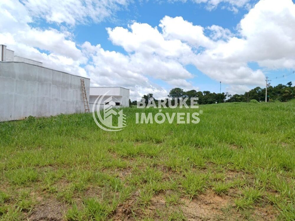 Terreno à venda, 300m² - Foto 1