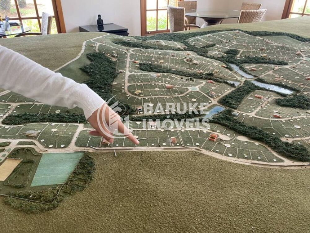 Terreno, 2111 m² - Foto 2