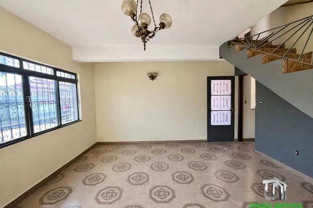 Casa, 4 quartos - Foto 1