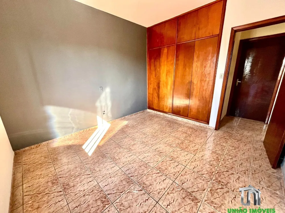 Casa, 4 quartos - Foto 2