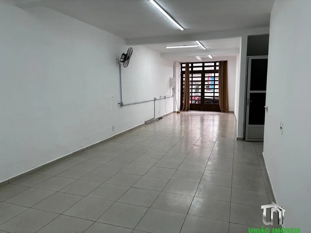 Prédio Inteiro - Foto 1