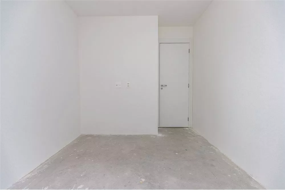 Apartamento à venda com 3 quartos, 143m² - Foto 4