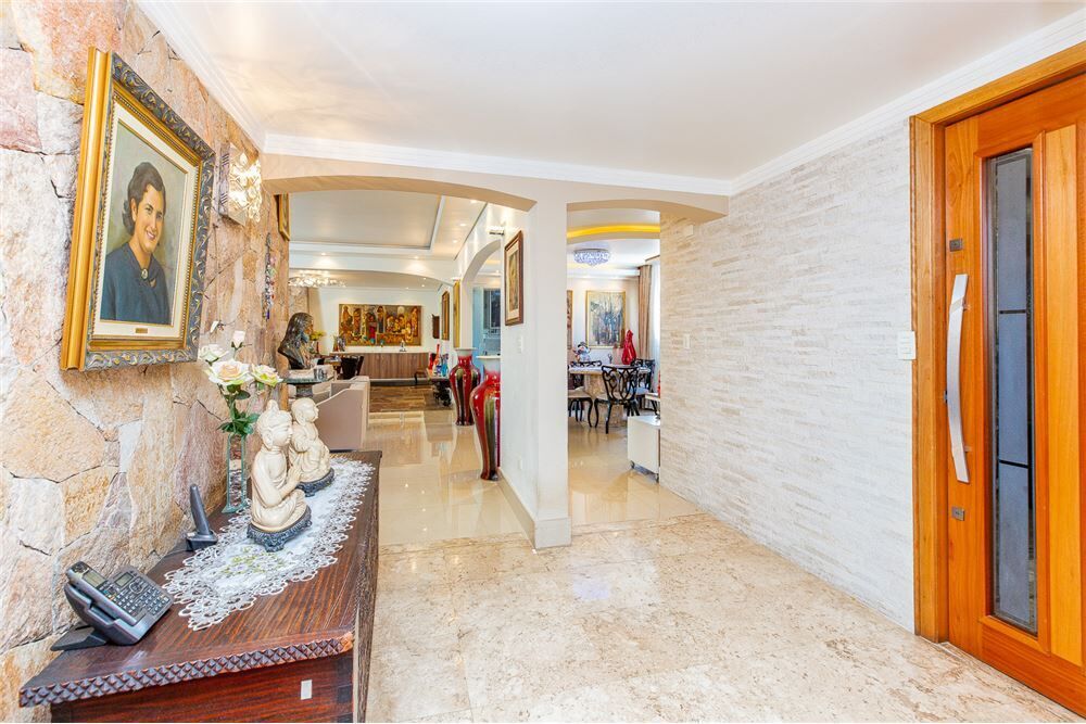 Apartamento, 3 quartos, 230 m² - Foto 4