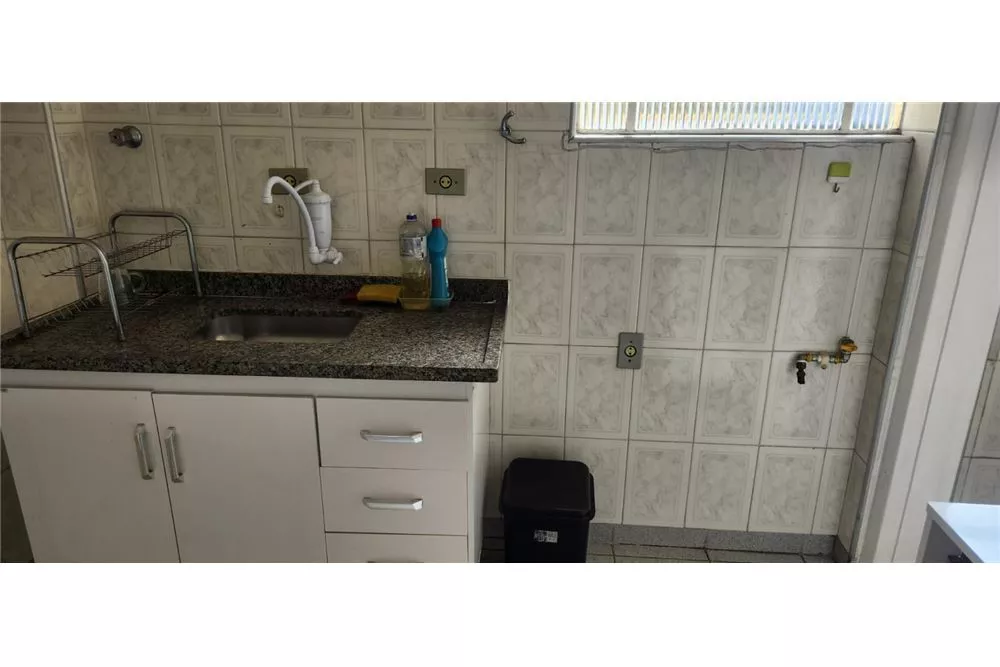 Apartamento à venda com 3 quartos, 74m² - Foto 8