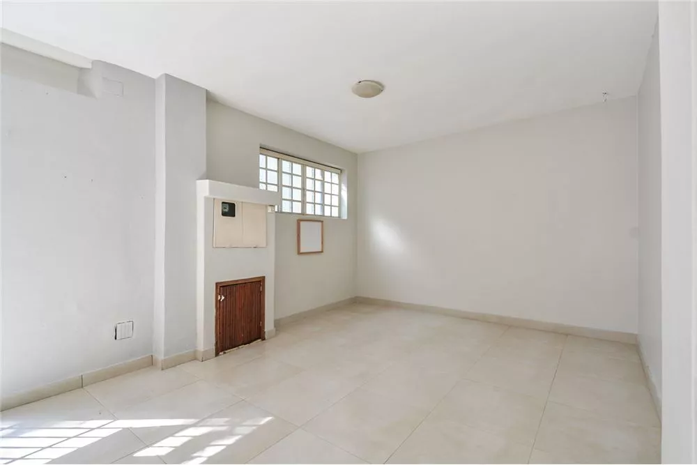 Casa à venda com 4 quartos - Foto 4