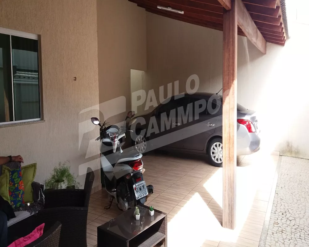 Casa à venda com 3 quartos, 200m² - Foto 2