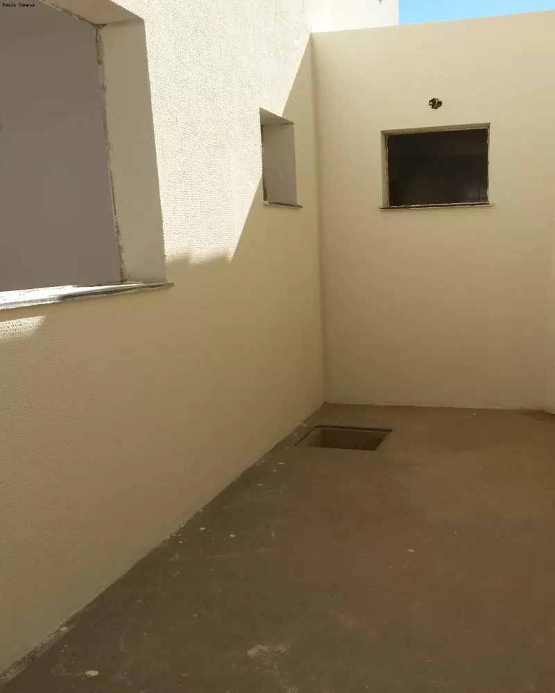 Apartamento à venda com 2 quartos, 69m² - Foto 1