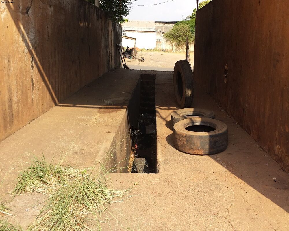 Loteamento e Condomínio - Foto 8