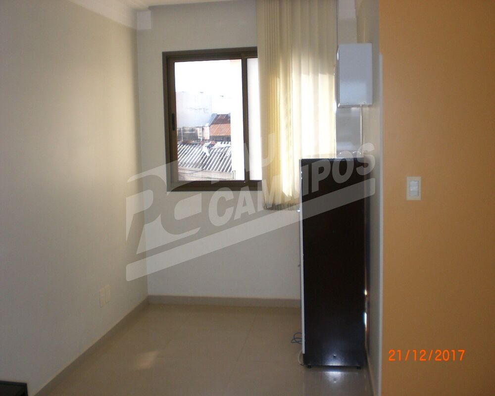 Casa à venda com 4 quartos, 311m² - Foto 4