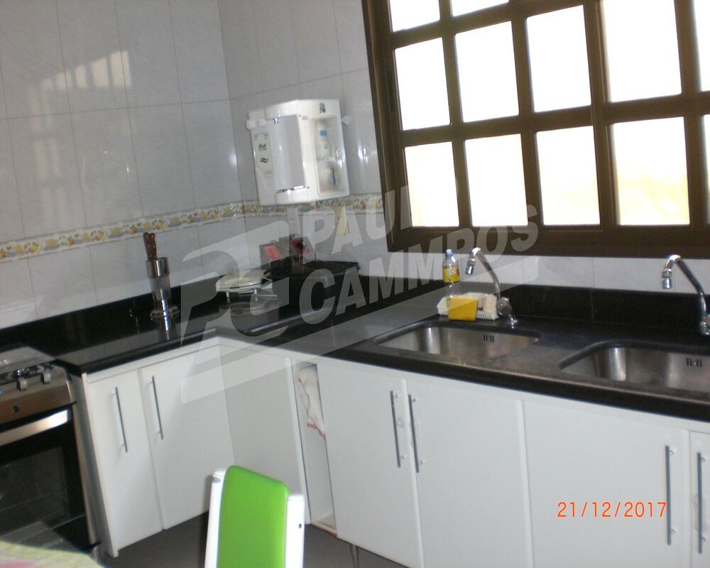 Casa à venda com 4 quartos, 311m² - Foto 11