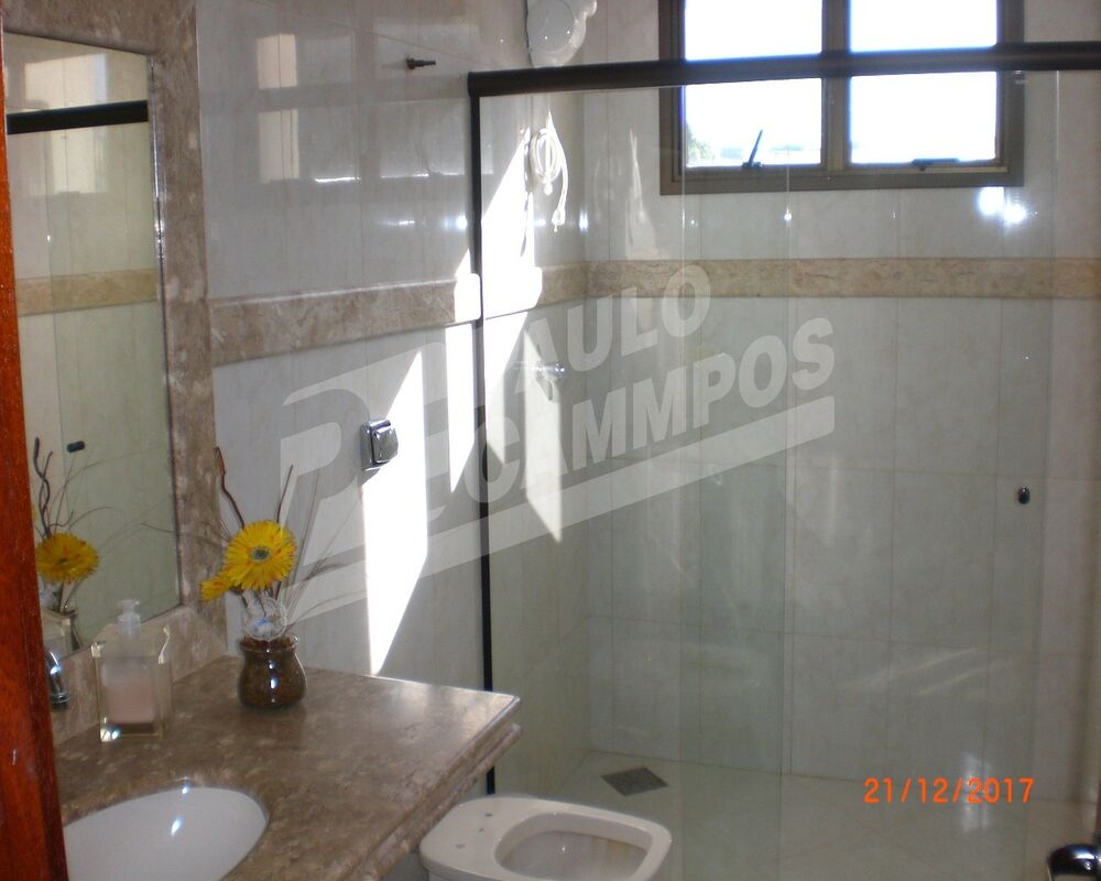 Casa à venda com 4 quartos, 311m² - Foto 10