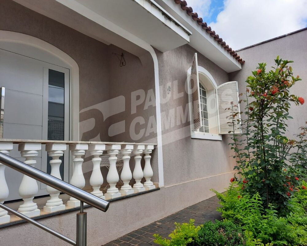 Casa, 3 quartos, 234 m² - Foto 1