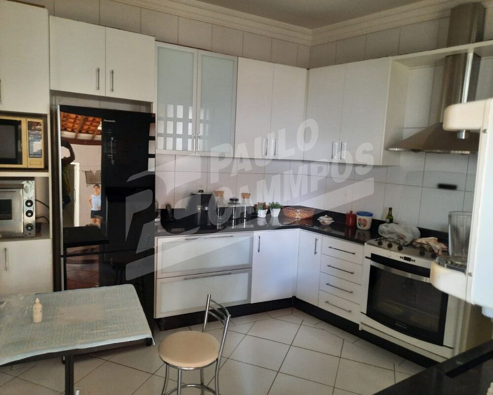 Casa, 3 quartos, 234 m² - Foto 9