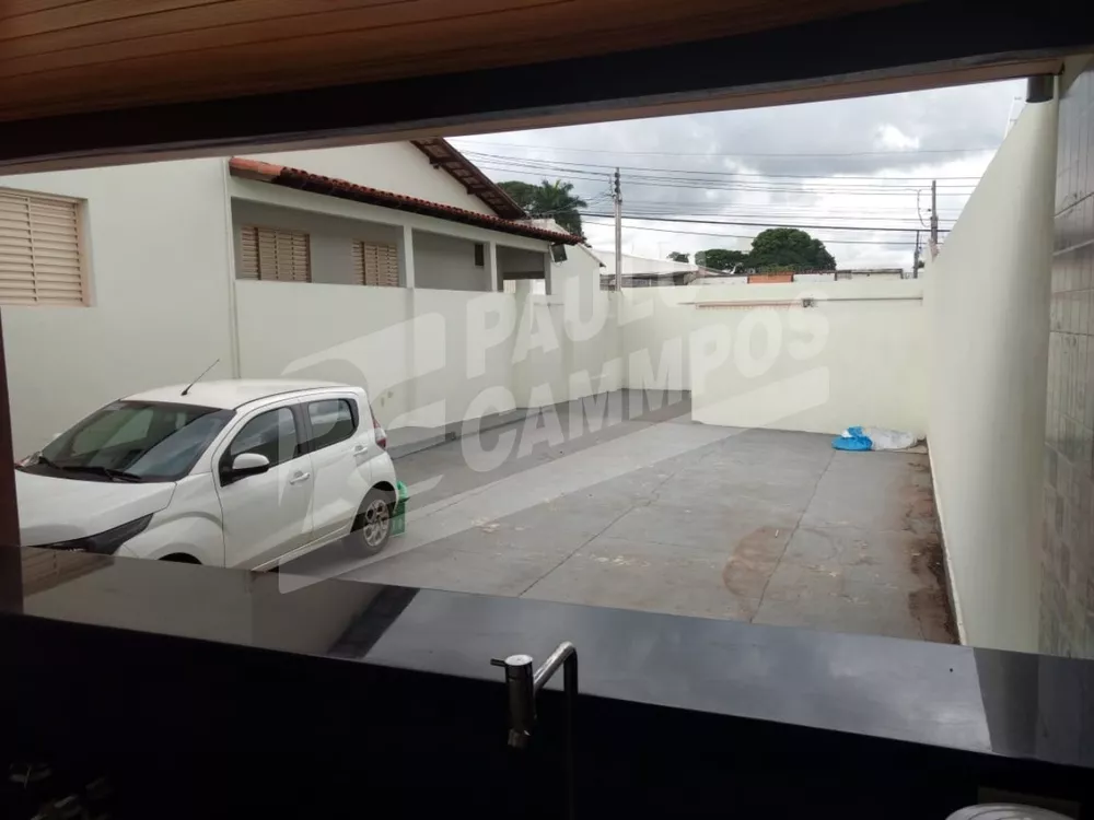 Casa, 4 quartos, 260 m² - Foto 2