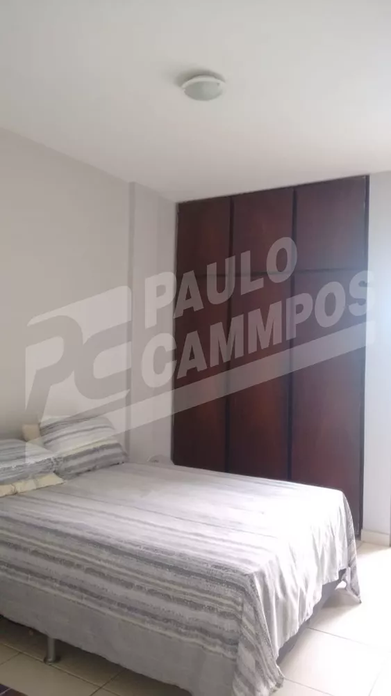 Apartamento à venda com 3 quartos, 165m² - Foto 1