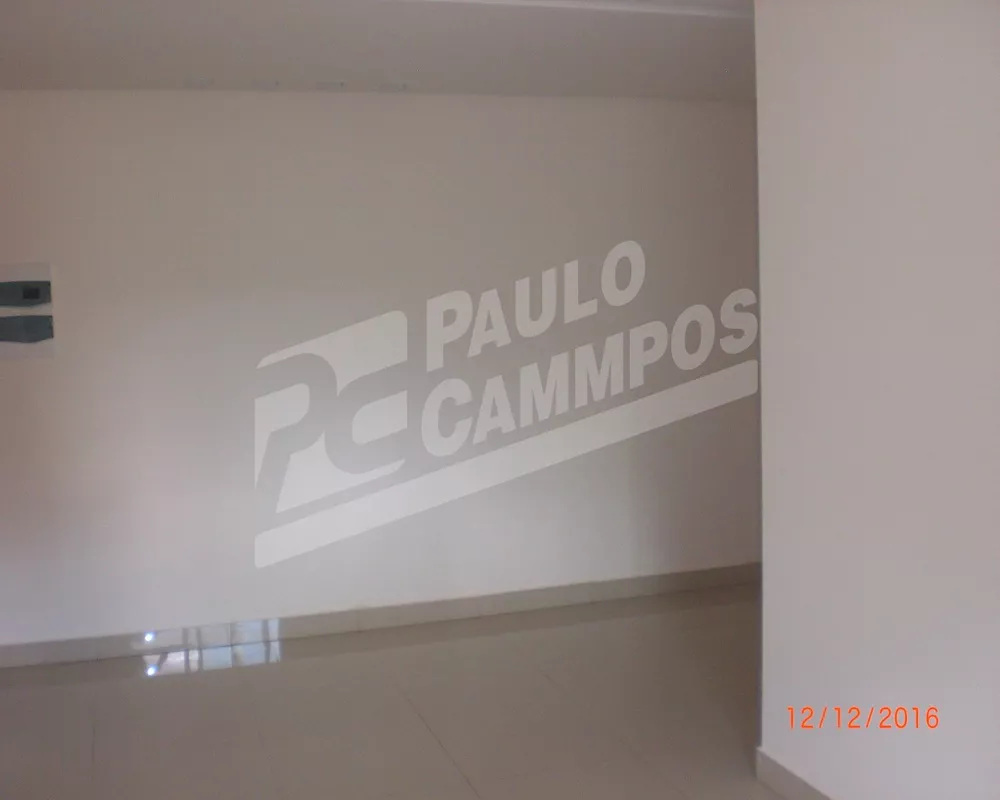 Apartamento à venda com 2 quartos, 68m² - Foto 1