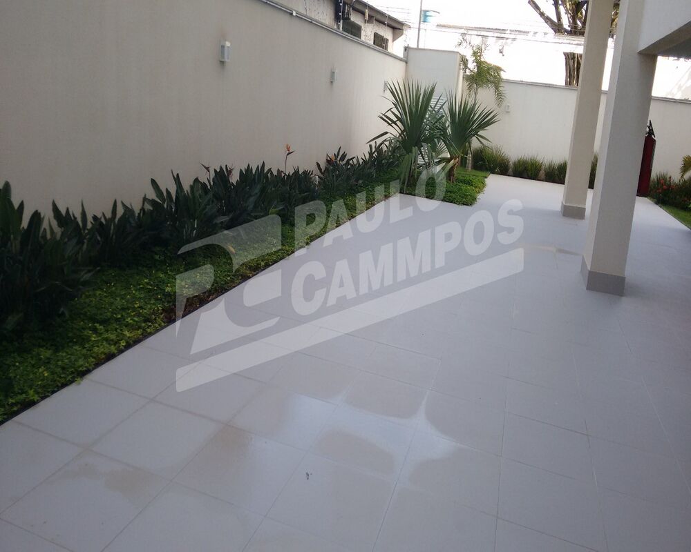 Cobertura, 3 quartos, 221 m² - Foto 2