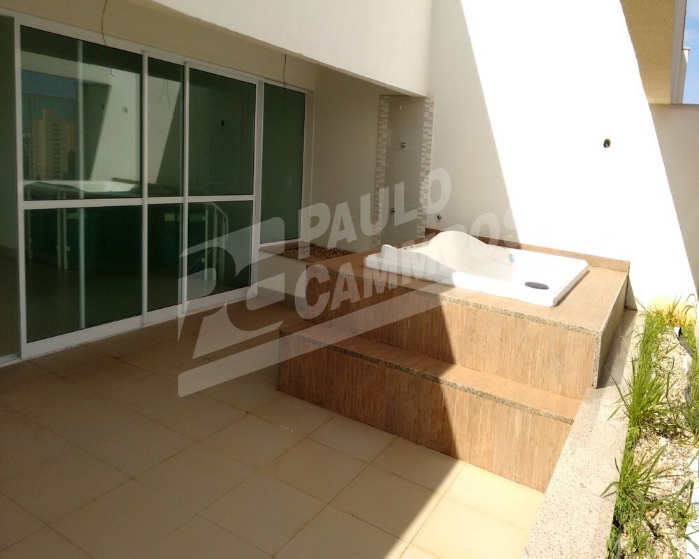 Cobertura, 3 quartos, 221 m² - Foto 3