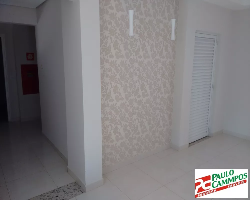 Apartamento à venda com 3 quartos, 100m² - Foto 2