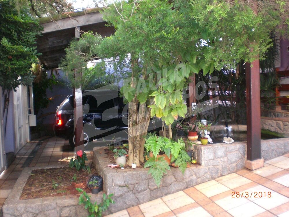 Casa, 4 quartos, 330 m² - Foto 1