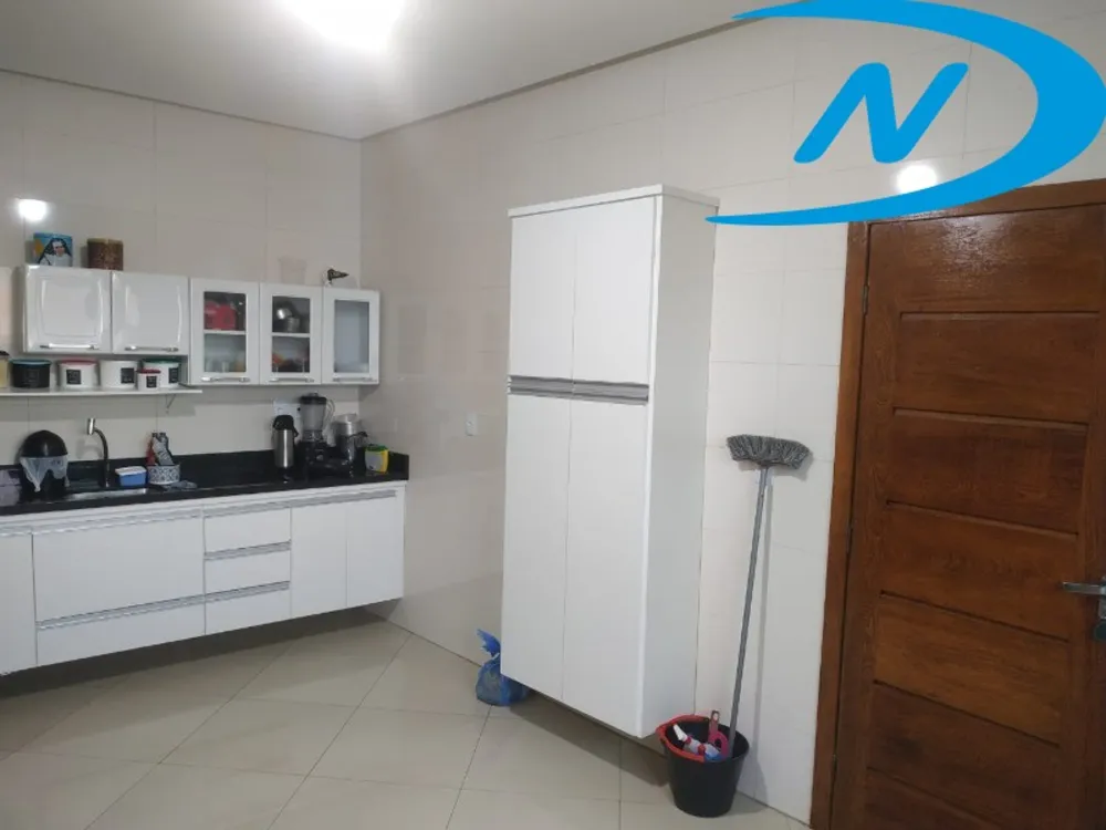 Casa, 4 quartos, 249 m² - Foto 11