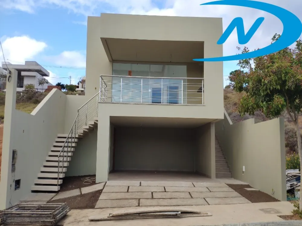Casa, 3 quartos, 245 m² - Foto 1