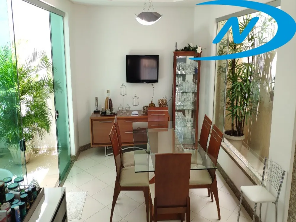Casa, 4 quartos, 246 m² - Foto 10