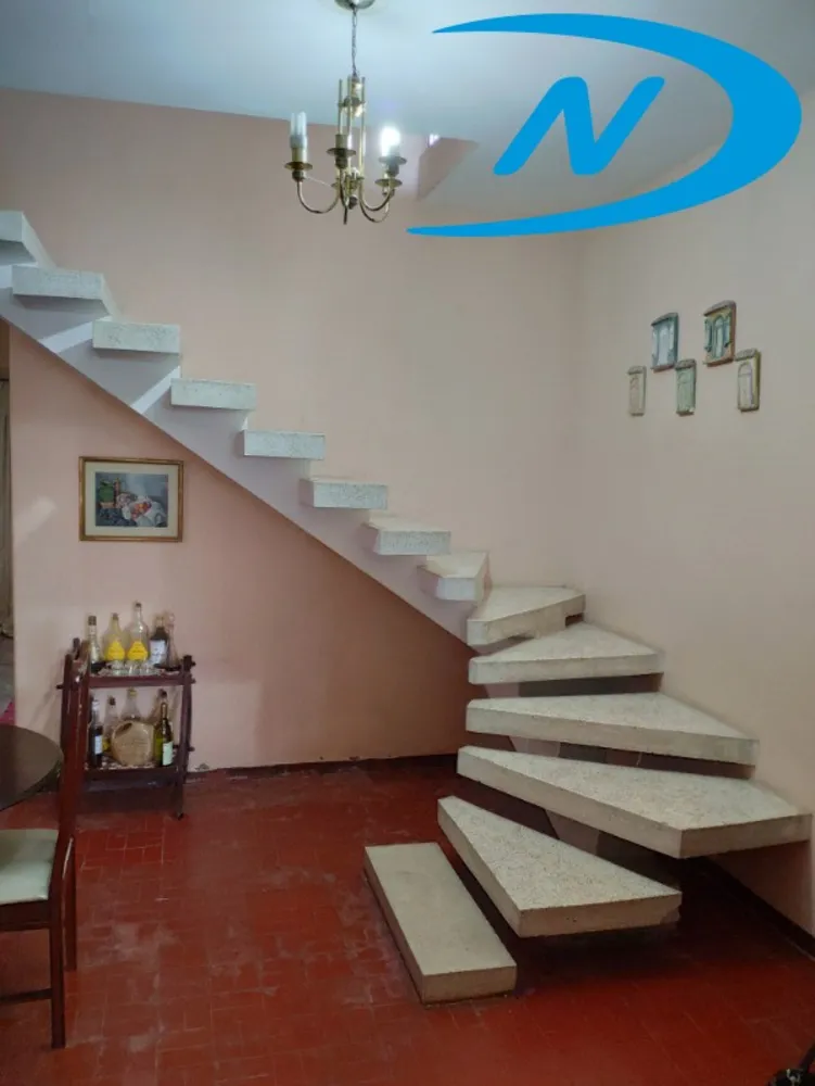 Casa, 4 quartos, 294 m² - Foto 9