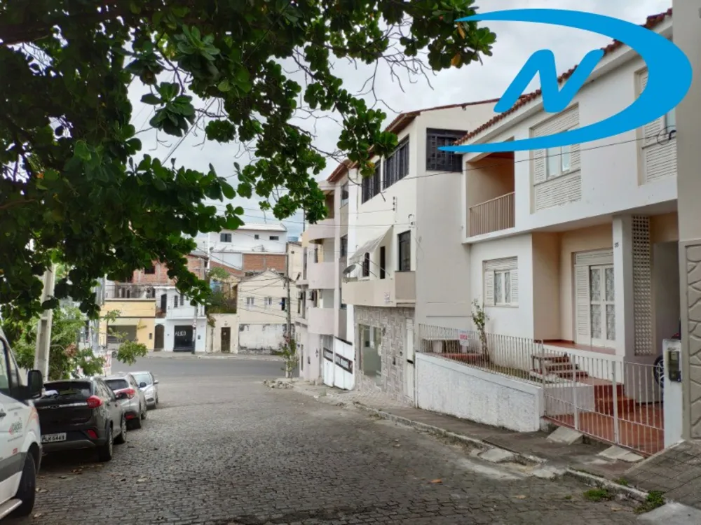 Casa, 4 quartos, 294 m² - Foto 2