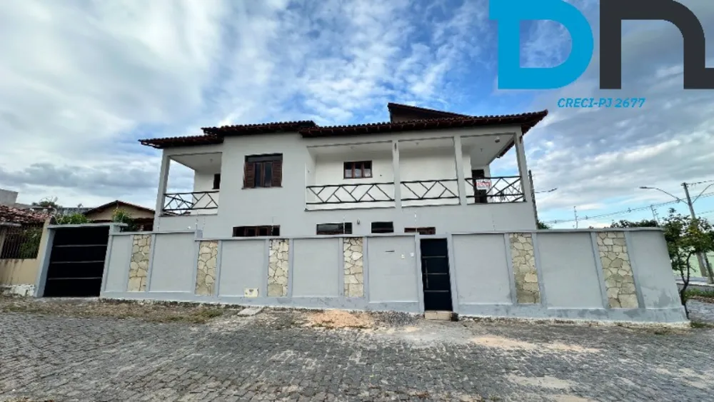 Casa, 4 quartos, 228 m² - Foto 2
