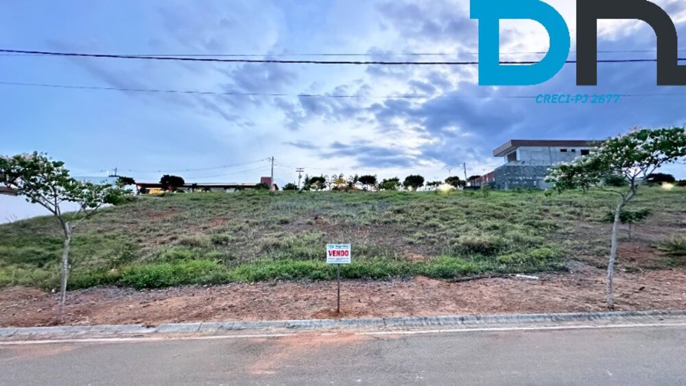 Terreno, 303 m² - Foto 1