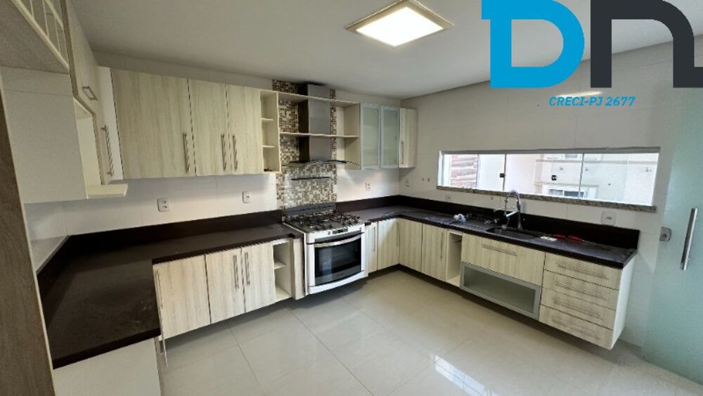 Casa, 3 quartos, 250 m² - Foto 2