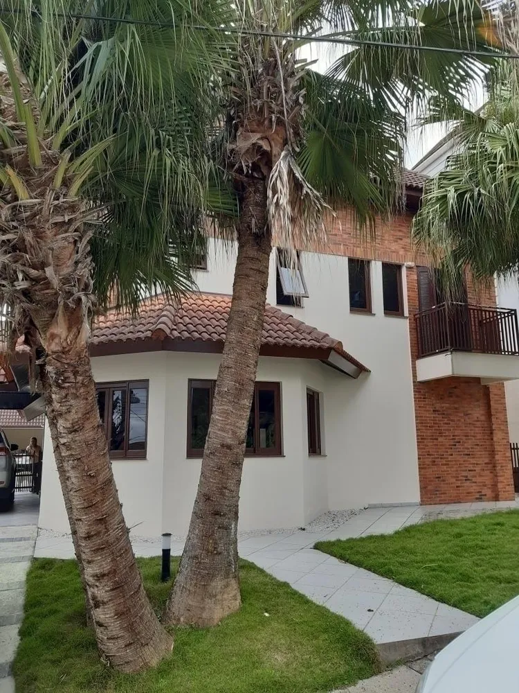 Casa, 4 quartos, 394 m² - Foto 1