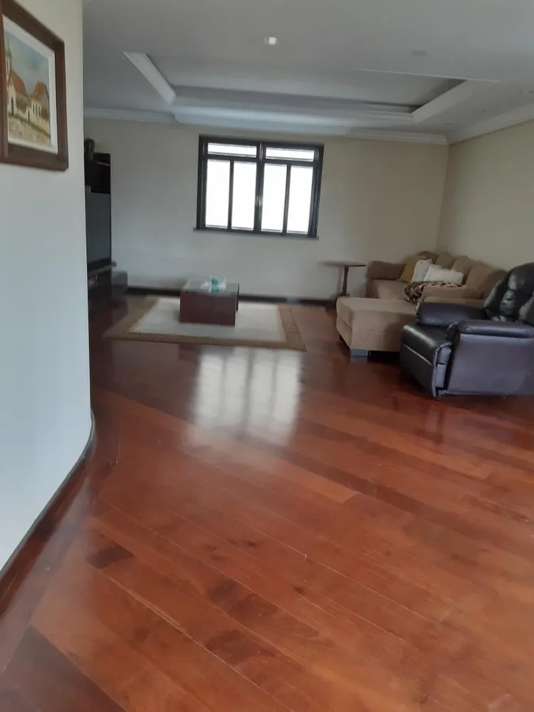 Casa, 4 quartos, 394 m² - Foto 2