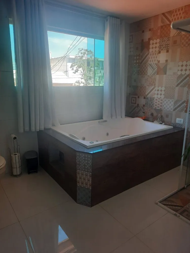 Casa, 3 quartos, 200 m² - Foto 6