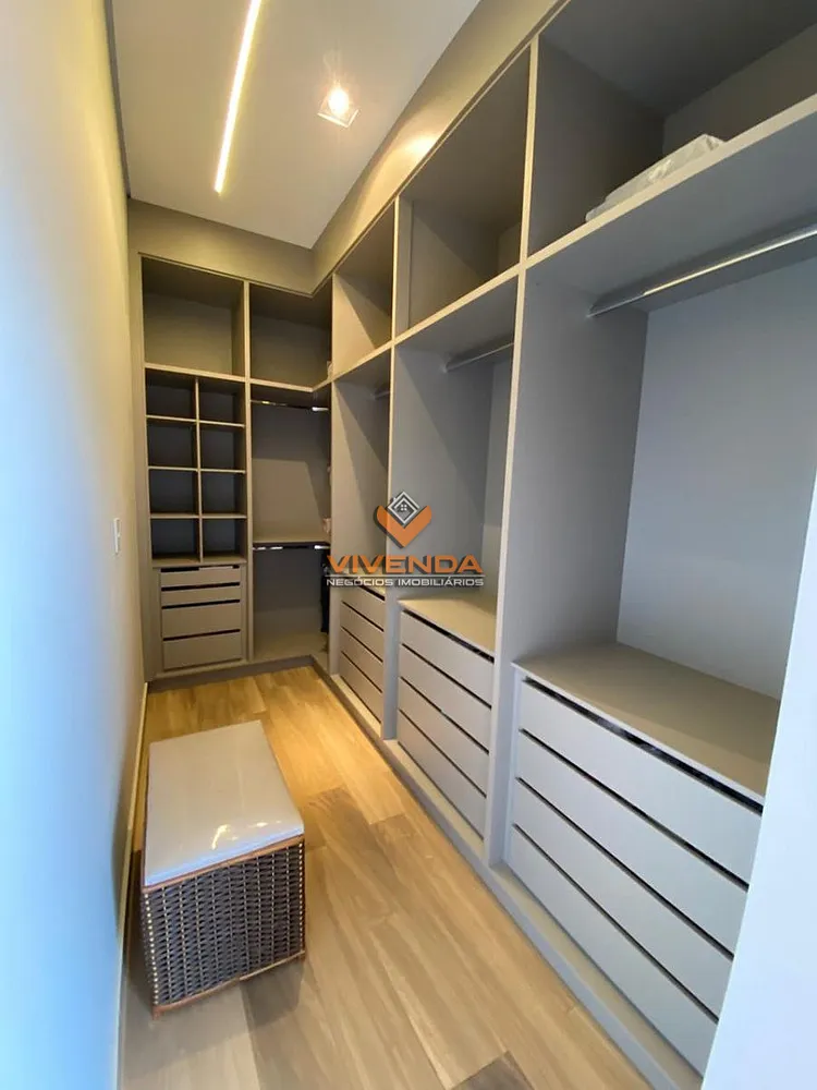 Casa, 4 quartos, 200 m² - Foto 13