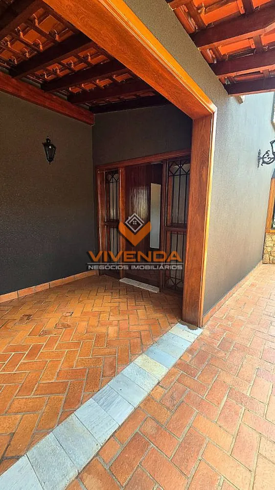 Casa, 4 quartos, 593 m² - Foto 3