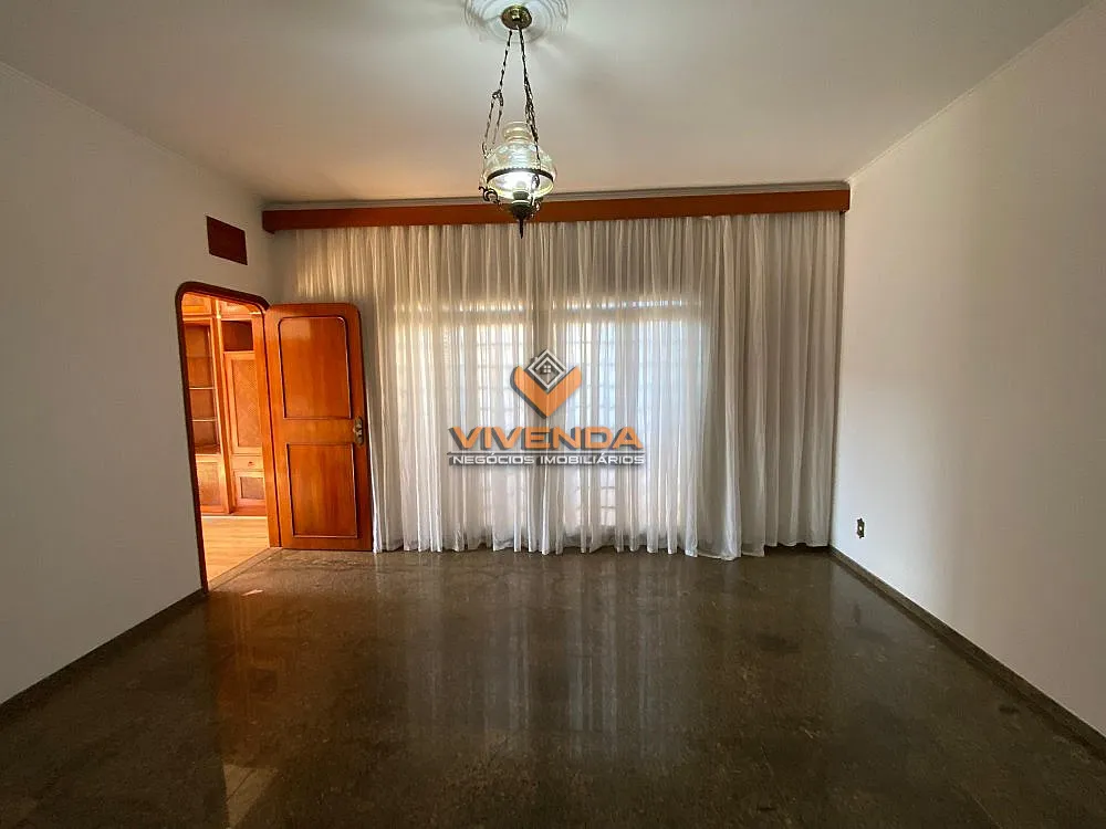 Casa, 3 quartos, 342 m² - Foto 4